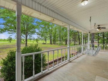17 Pigeon Roost Drive