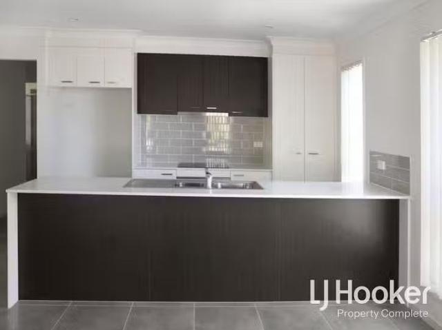 17 Potocki Street, Logan Reserve, QLD 4133