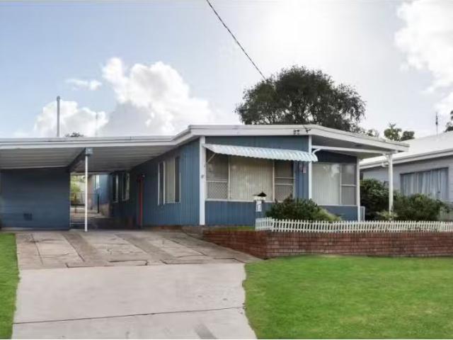 17 Prince Street, Fennell Bay House for rent Listed by Proper.