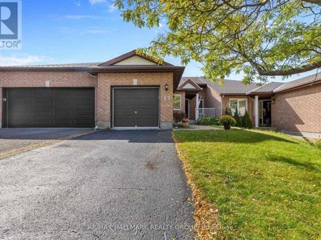17 Quinterra Court, Ottawa, ON, K1V 1K8 house for sale | Listing ID X13843 | Royal LePage