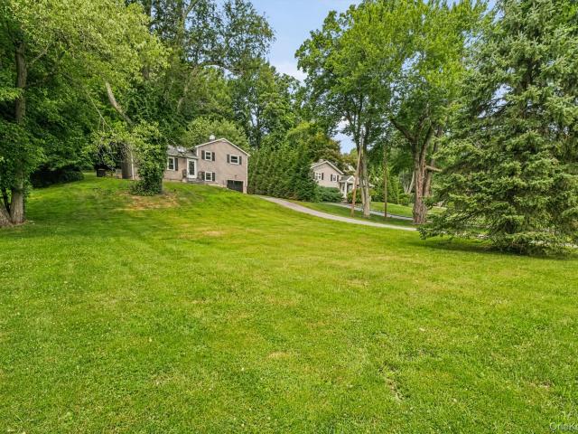 17 Ridge Road