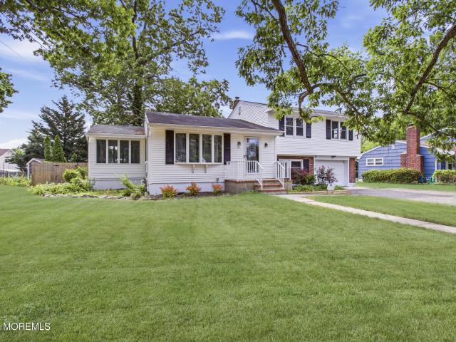 17 Ridgewood Drive