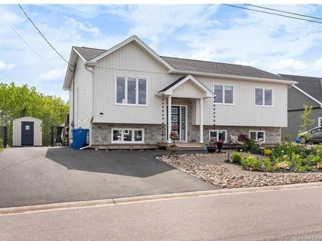 17 Robert, Shediac, NB, E4P 0R2 house for sale | Listing ID NB142179 | Royal LePage