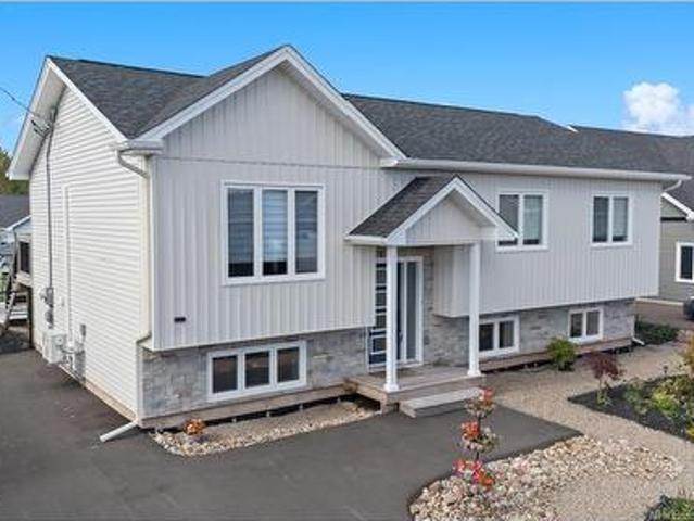 17 Robert St, Shediac, NB, E4P 0R2 house for sale | Listing ID NB148501 | Royal LePage