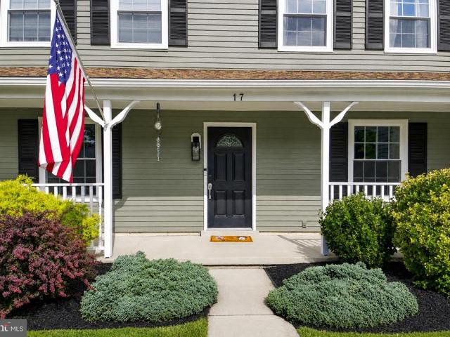 17 Sequoia Court