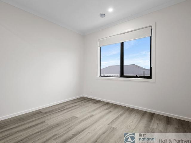 17 Silvertown Road, Drouin