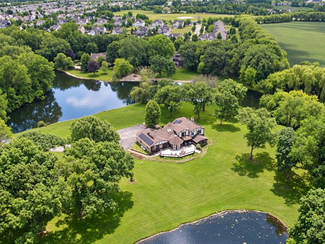 17N396 Binnie Lakes Trail