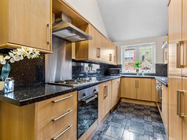 17a Guildhall Lane, Leicester LE1 1 bed flat to rent £585 pcm £135 pw