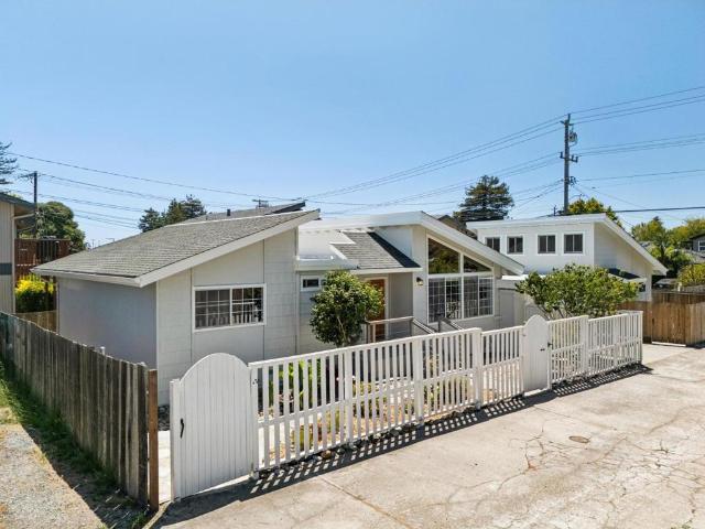 17th Avenue