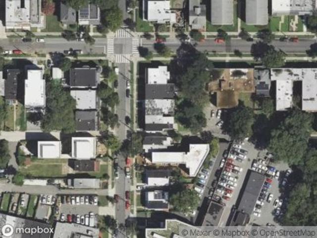 17th St SE