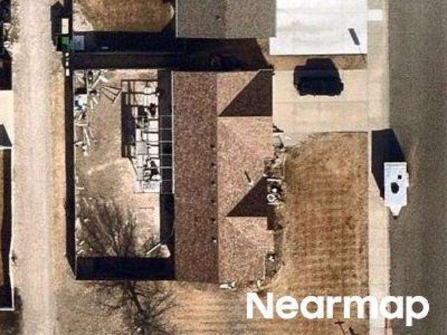 17th St