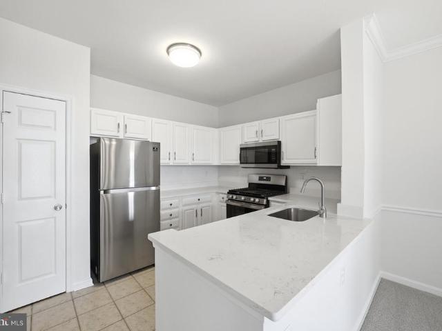 14040 New Acadia Lane # 405