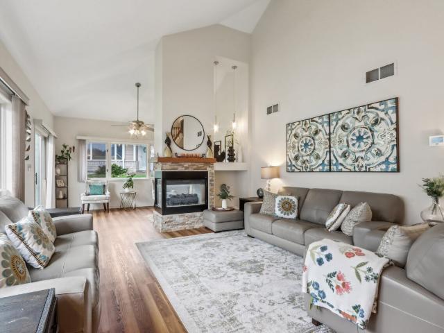 14048 W Waters Edge Trl