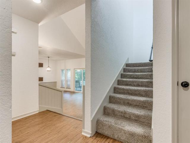 1404 Mary Lee Lane