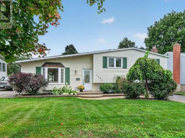 1404 Matheson Road, Ottawa, ON, K1J 8B6 house for sale | Listing ID X13741 | Royal LePage