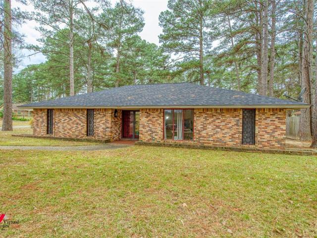1404 N Acres Circle