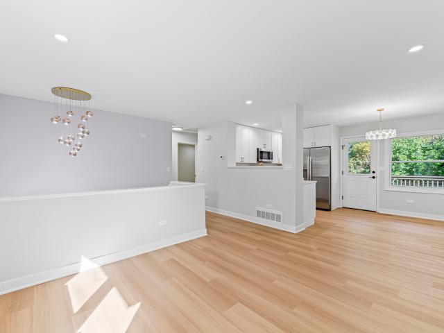 1404 Eastwood Lane