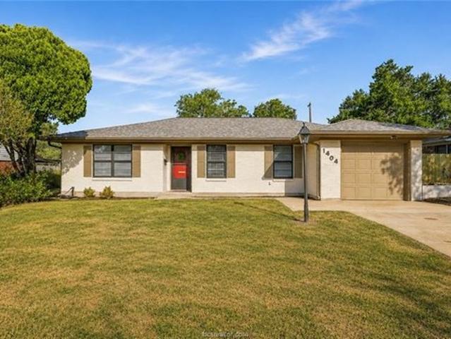 1404 Esther Blvd, Bryan, TX 77802