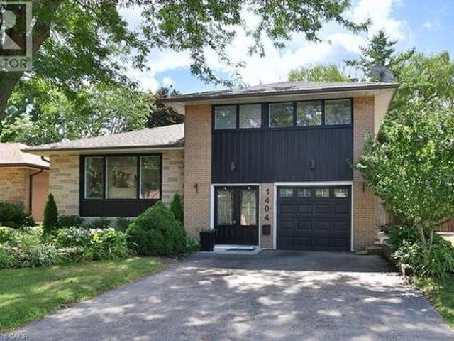 1404 Lewisham Drive, Mississauga, ON, L5J 3R3 house for sale | Listing ID 40855 | Royal LePage