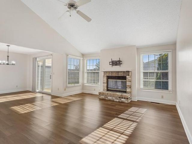 1404 Quail Run Dr Unit 0, Savoy, IL 61874