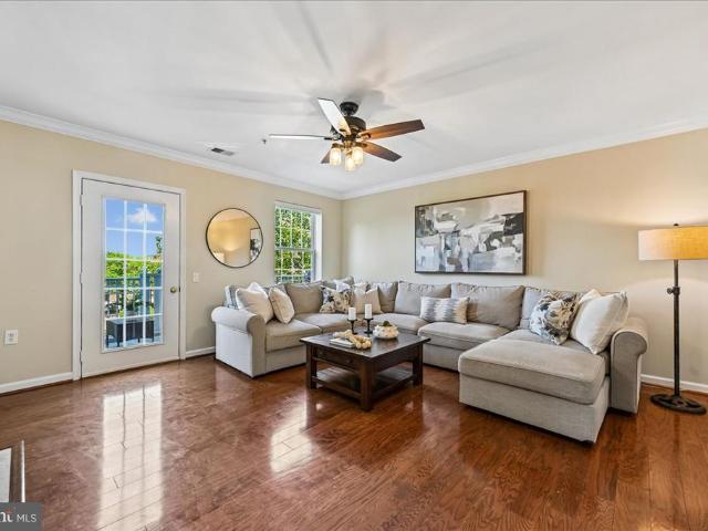 1404 Roundhouse Lane # 311