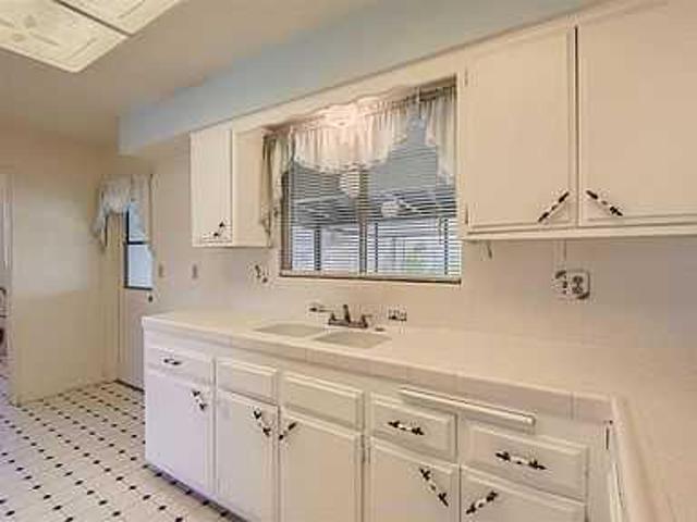 1404 sq. feet home has 2 bedrooms and 2 bathrooms