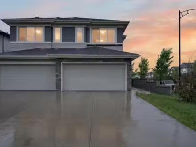 1404 25 Avenue, Edmonton, AB, T6T 1J1 house for sale Listin.