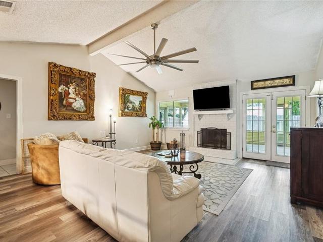 1405 Admiral Nelson Drive