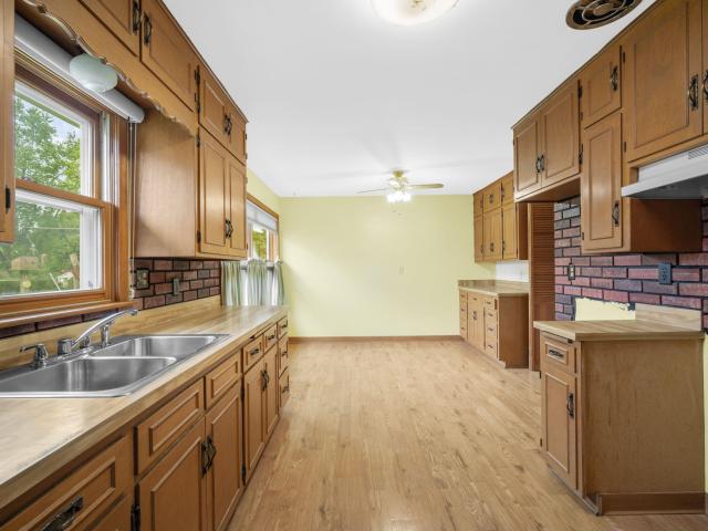 1405 Beverly Ln