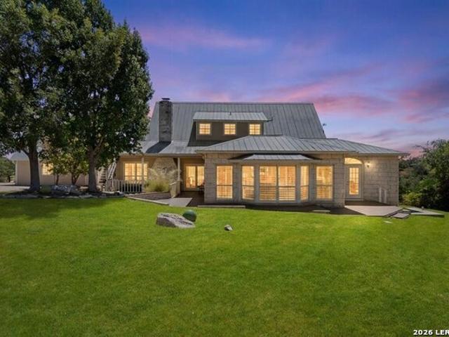 1405 Countryside Bnd