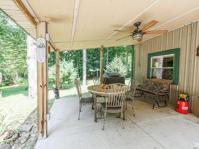 1405 Lakeside Drive