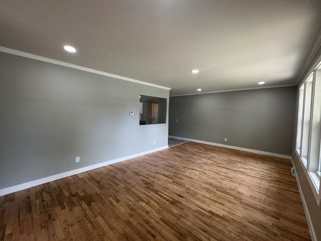 1405 Primrose Lane