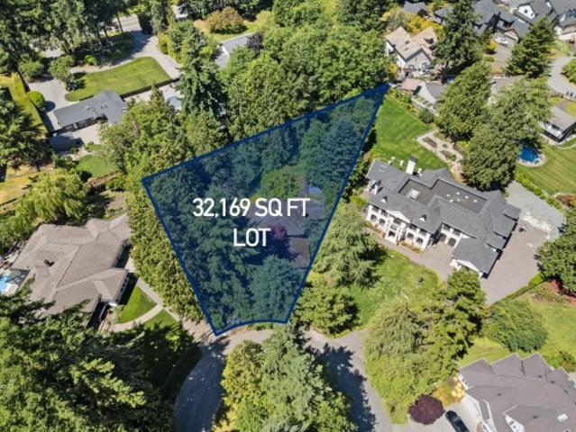 1406 A Avenue, Surrey, BC, V4P 2E3 house for sale | Listing ID R3173 | Royal LePage