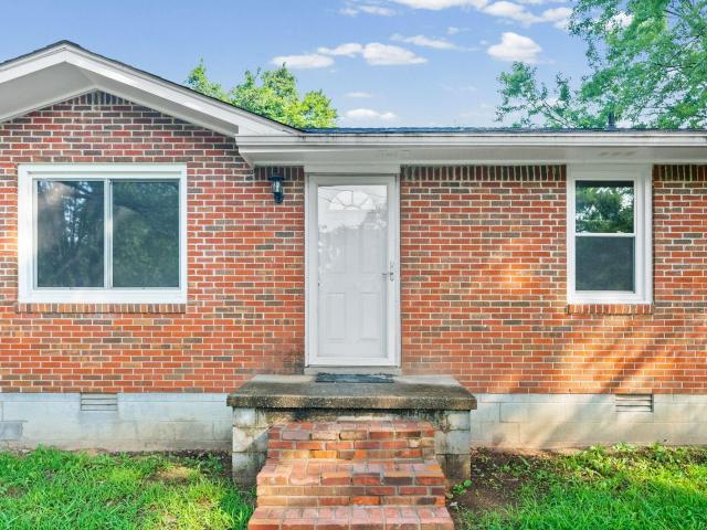 1406 Arden Place