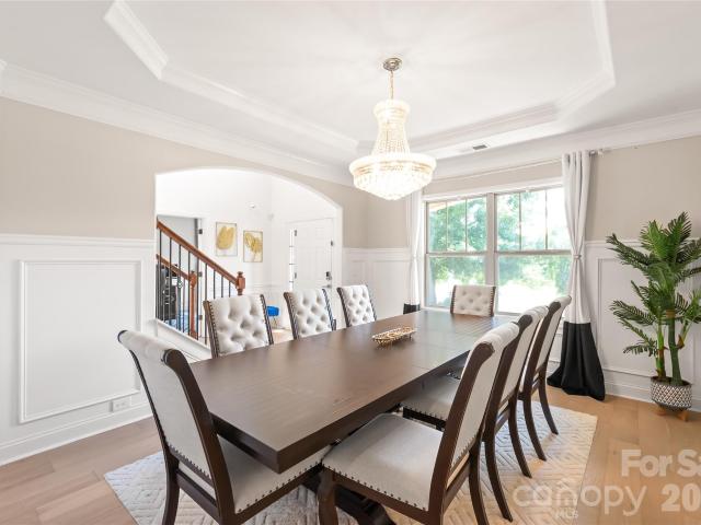 1406 Laurel Hill Drive