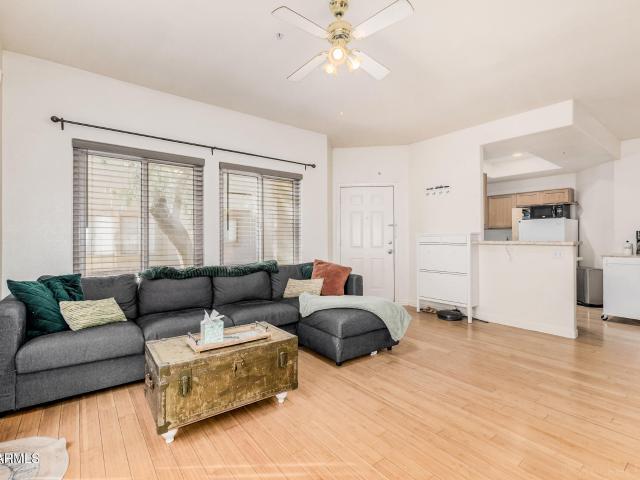 1406 w emerald avenue # 116