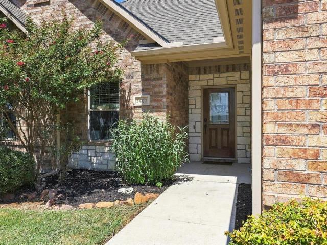 1407 Monfort Drive