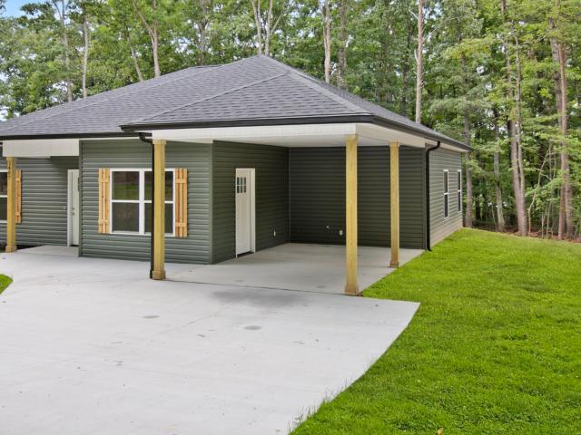 1407 Mountain View Road