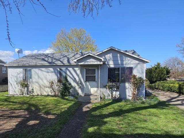 1407 and 1407 1/2 Burrell Ave, Lewiston, ID 83501