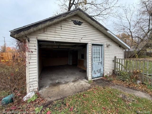 1407 Bradfield Street