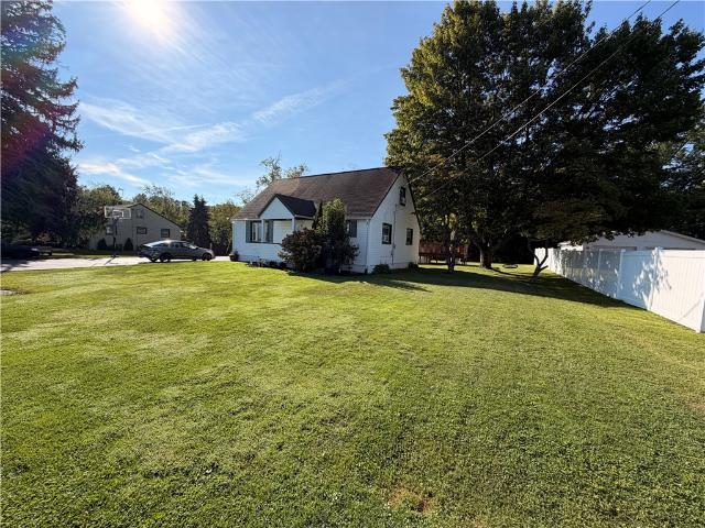 1407 Cameron Ave