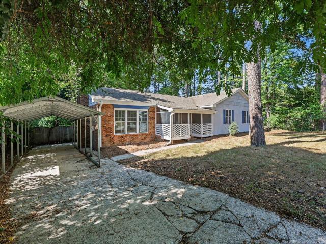 1407 Claymore Drive