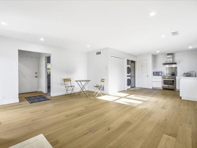1407 San Pascual St, Unit D, Santa Barbara, CA 93101 | MLS #26 383