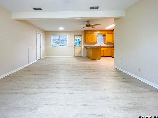 1407 Wren Ln
