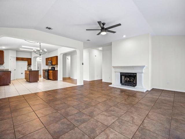 1408 Meghan Dr