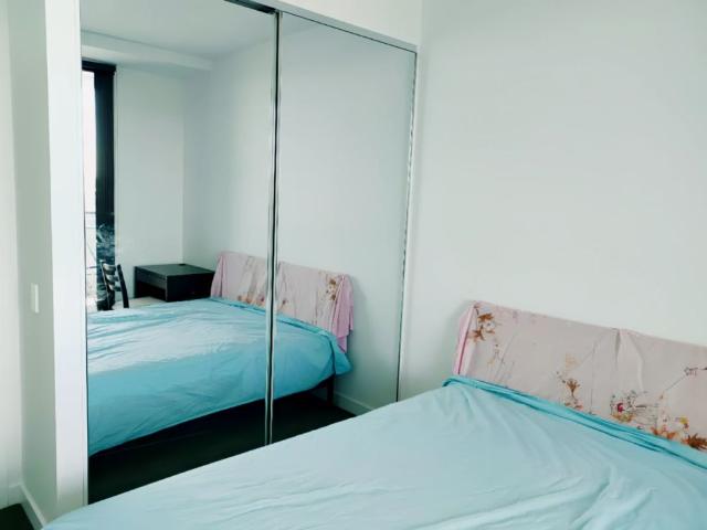 1408 Centre Road, Melbourne