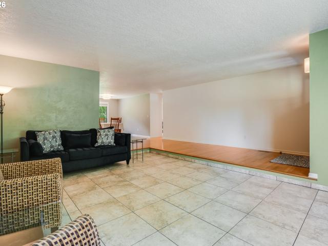 1408 greentree cir