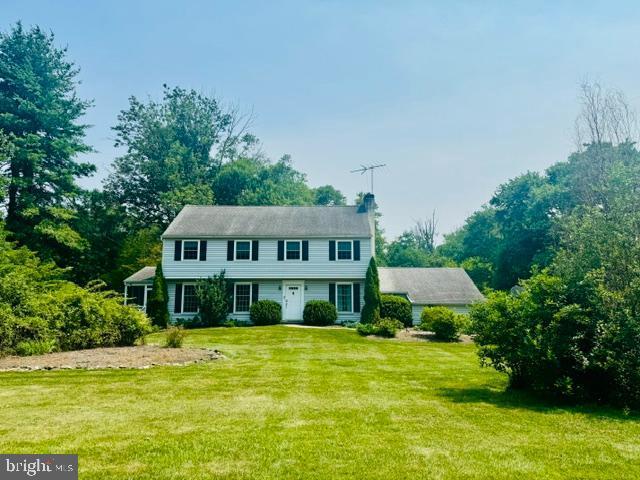 1408 Ponds Edge Road