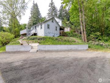 1408 Price Rd NW, Bremerton, WA 98312 | MLS #2511
