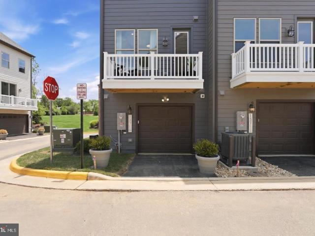 14092 Onyx Street